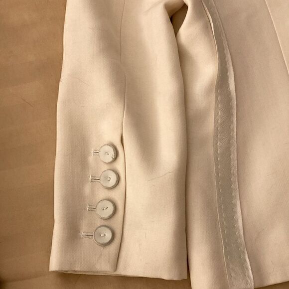 DVF Little M Double Breasted Jacket with Ribbon & Stitching detail. Size XS (0). - Picture 7 of 10